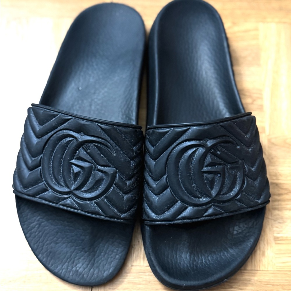Gucci slides
